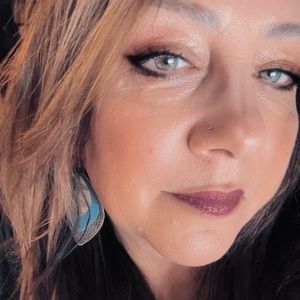 Meet your Posher, Tami